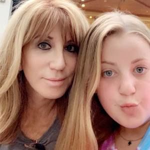 Meet your Posher, Joanne